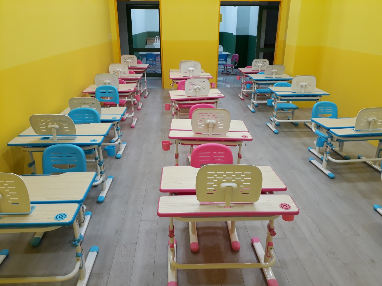 bàn ghế học sinh cấp 1